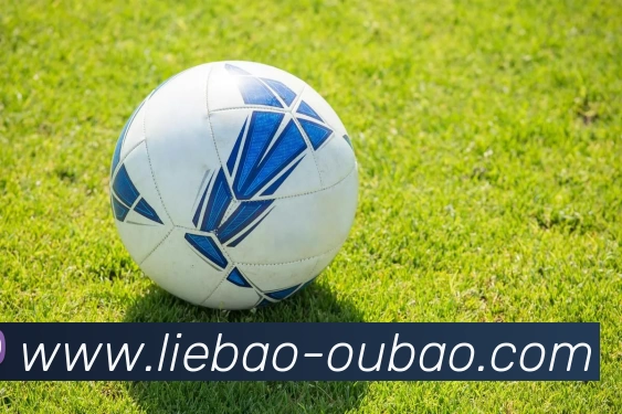 莱夫利幽默回应弗拉格称呼其实两人年龄差距并不大